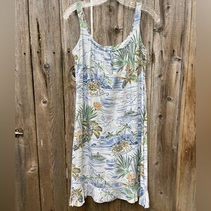 Kahala vintage Hawaiian dress sleeveless knee length. Size (6).